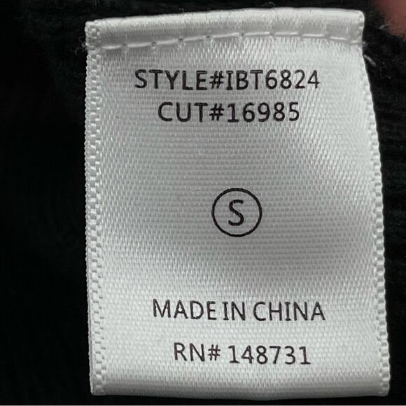 VICI Rainbow Stripe Y2K Grunge Skater Cropped Sweater Size Small Indie Rave - Picture 7 of 8